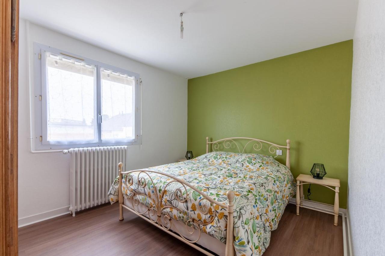 Gite Renardeau - Maison A Deux Pas Du Centre Ville Карантан Екстер'єр фото