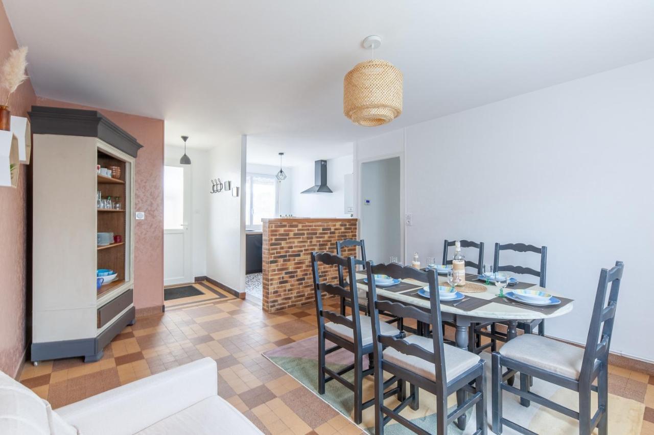 Gite Renardeau - Maison A Deux Pas Du Centre Ville Карантан Екстер'єр фото