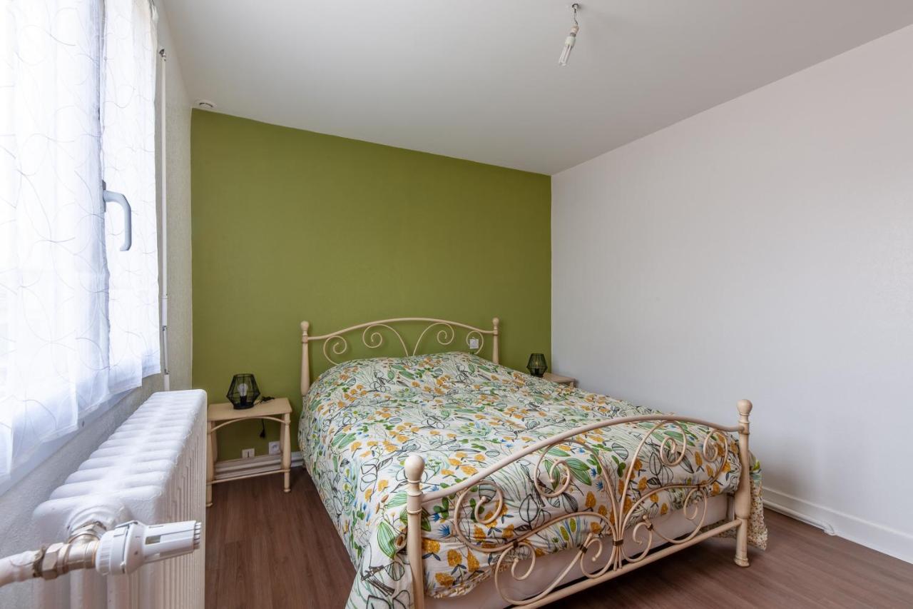 Gite Renardeau - Maison A Deux Pas Du Centre Ville Карантан Екстер'єр фото